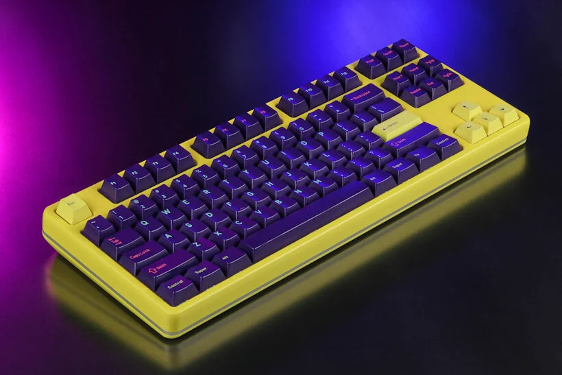 CyberPunk Mechanical Keyboard